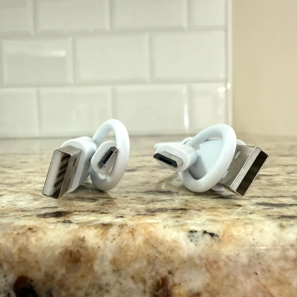 Apple USB to USB Micro Cables, Set of 2, NWOT